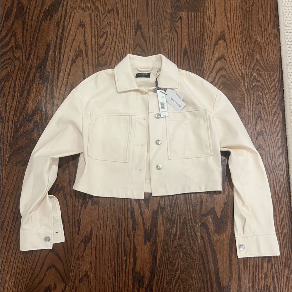 Tahari Off-White Cropped faux leather Jacket